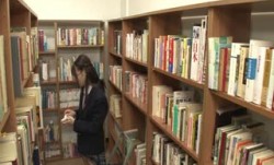 AP-727_A真面目で気弱なメガネ図書委員は男子生徒や男性教師からのセクハラに逆ら第02集