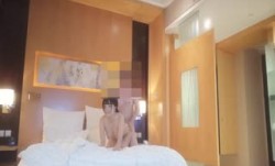 大神番薯哥逛高级私人会所私钟新来的某高校兼职童颜萝luo莉美.女黄狗射尿草到妹mei子高潮呻吟不断